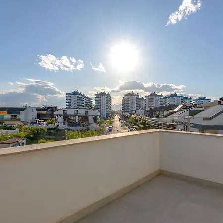 Central Flat W Balcony 5 Min To Lara Beach * Antalya