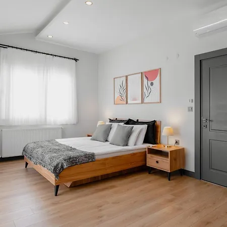 Central Flat W Balcony 5 Min To Lara Beach Apartamento